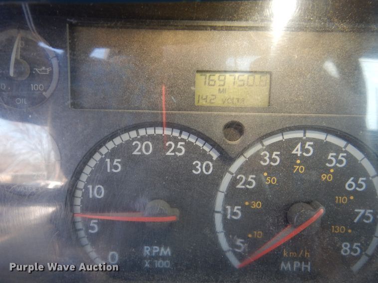 image for item DI0000 2006 Sterling L-Line semi truck