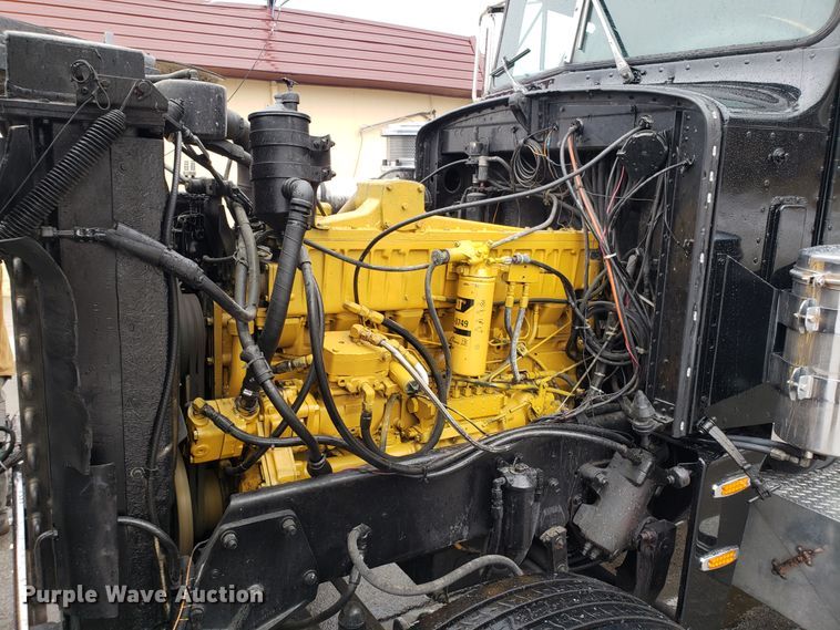 image for item EL9756 1979 Peterbilt 359 semi truck