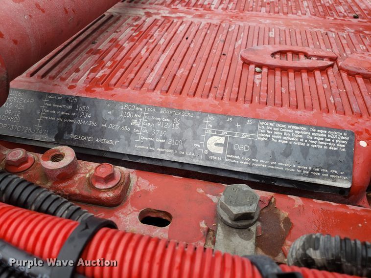 image for item EL9757 2013 Peterbilt 386 semi truck