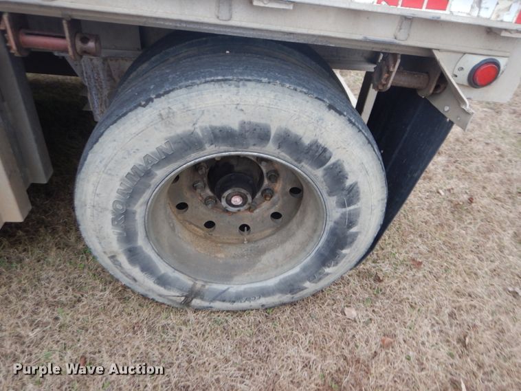 image for item FF9219 1995 Ravens 1448A66 flatbed trailer