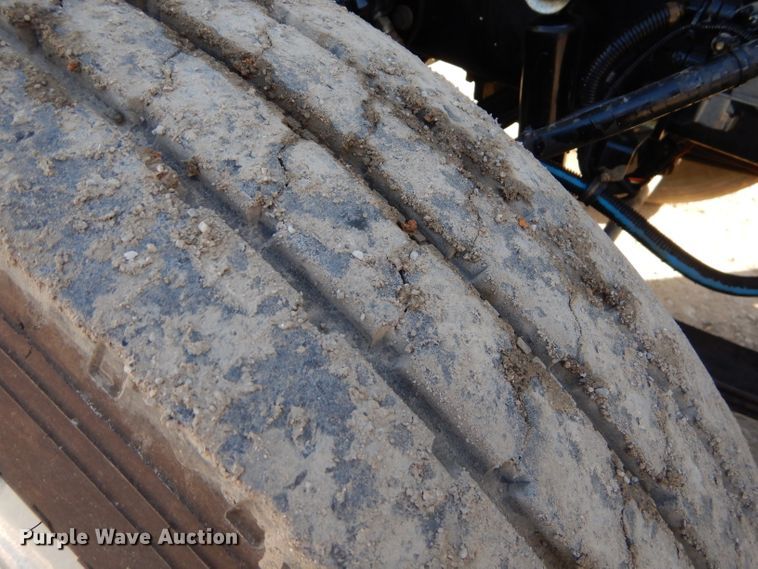 image for item GB9628 2009 Kenworth W900 semi truck