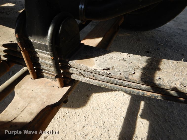 image for item GB9628 2009 Kenworth W900 semi truck