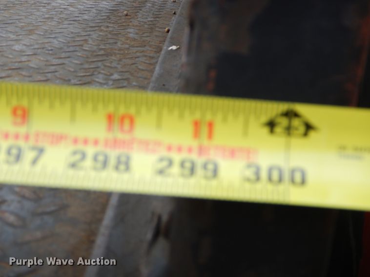 image for item GB9648 2002 Western Star 4900 crane truck