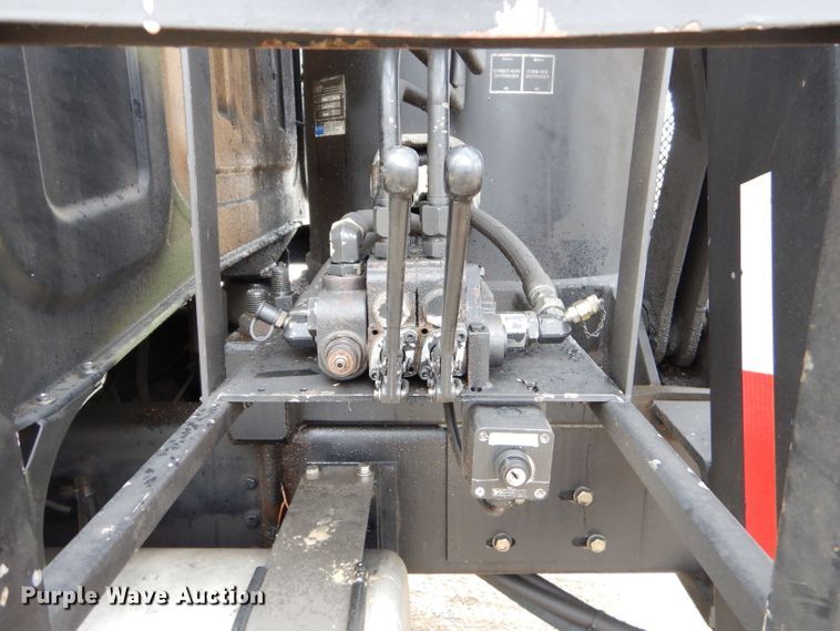 image for item GB9648 2002 Western Star 4900 crane truck