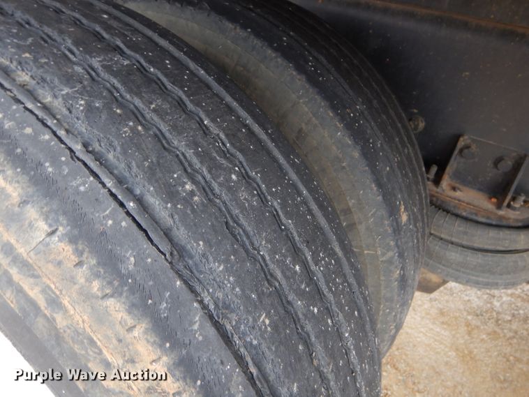 image for item GB9649 2003 Western Star 4900SA crane truck