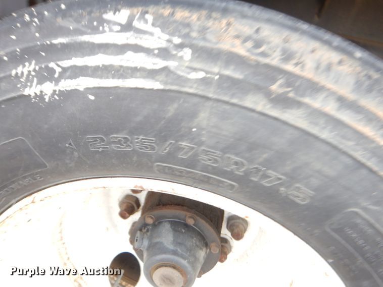 image for item GB9649 2003 Western Star 4900SA crane truck