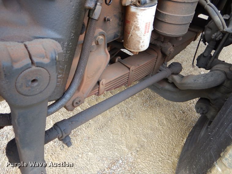 image for item GB9649 2003 Western Star 4900SA crane truck