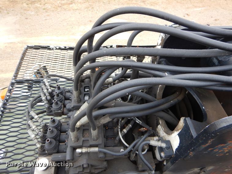 image for item GB9649 2003 Western Star 4900SA crane truck