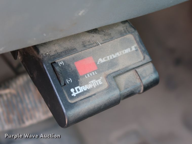 image for item GD9914 2012 Ford F550 Super Duty XL truck cab and chassis