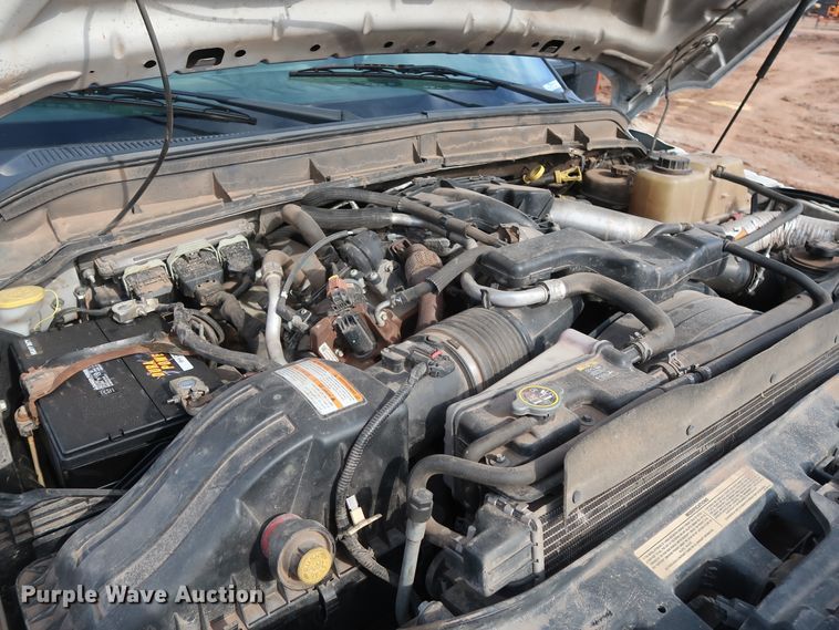 image for item GD9914 2012 Ford F550 Super Duty XL truck cab and chassis