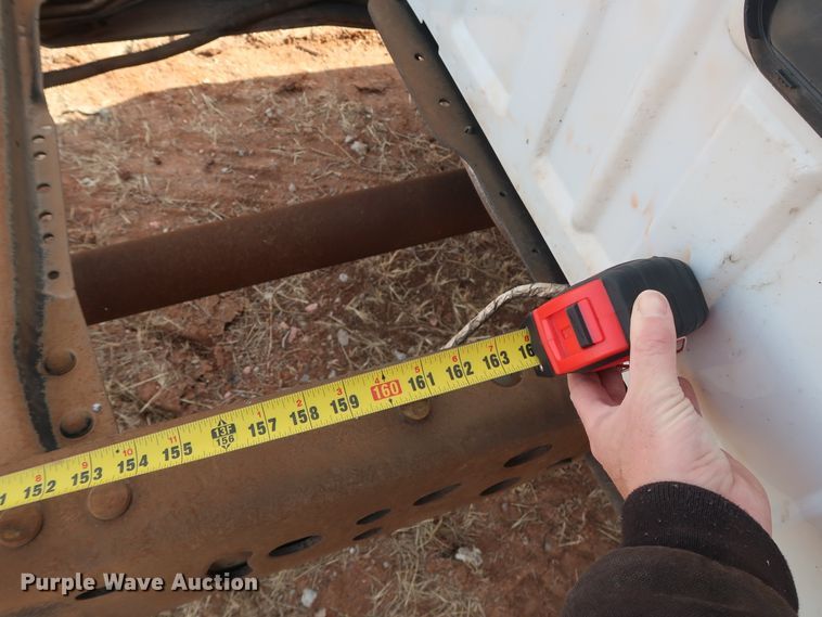 image for item GD9914 2012 Ford F550 Super Duty XL truck cab and chassis