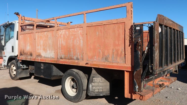 image for item GD9916 2008 GMC W4500 flatbed truck