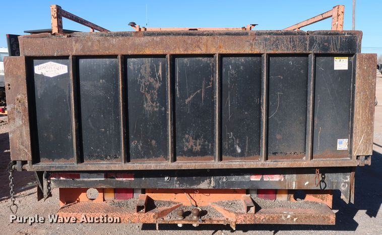 image for item GD9916 2008 GMC W4500 flatbed truck