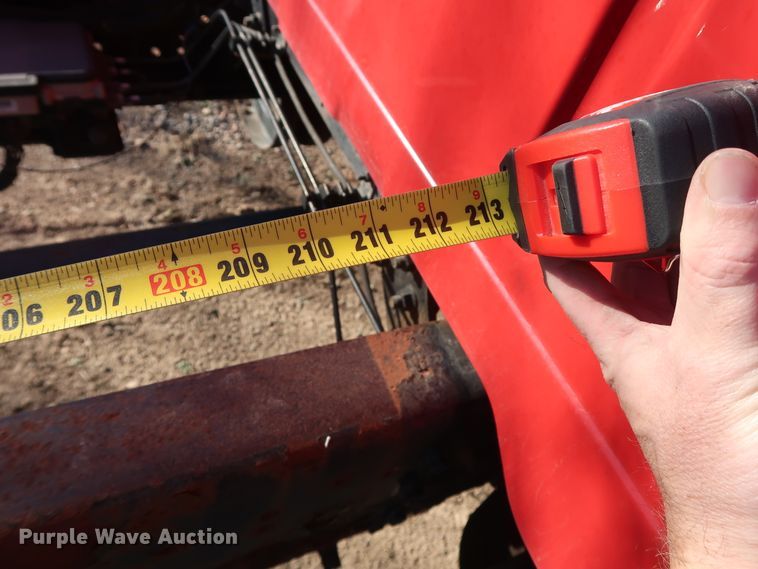 image for item GD9917 2002 International 4700 truck cab and chassis