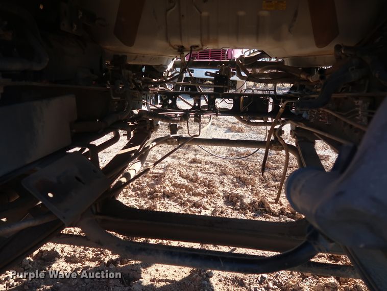 image for item GD9918 2008 GMC W4500 truck cab and chassis