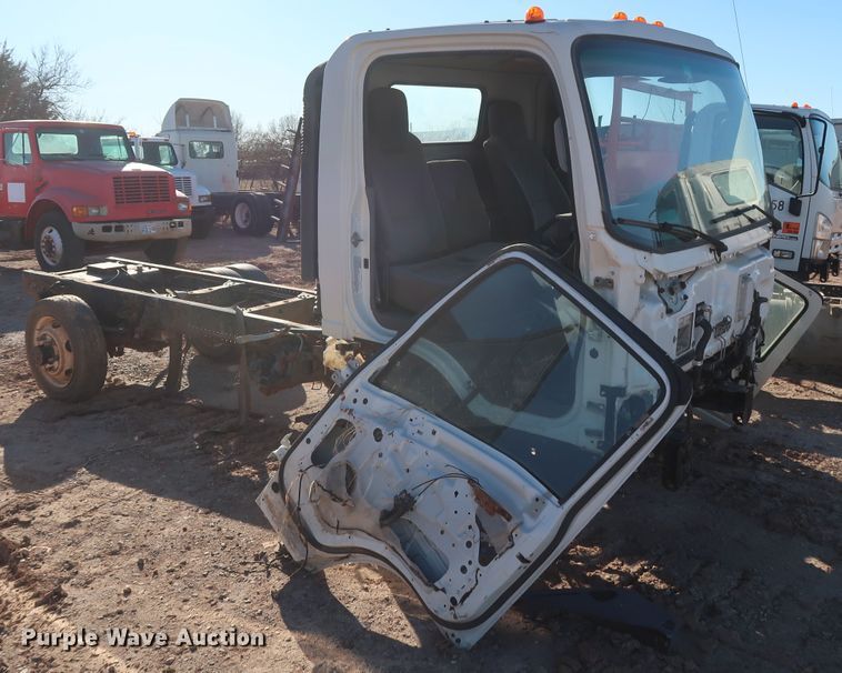 image for item GD9919 2012 Isuzu NPR HD truck cab and chassis