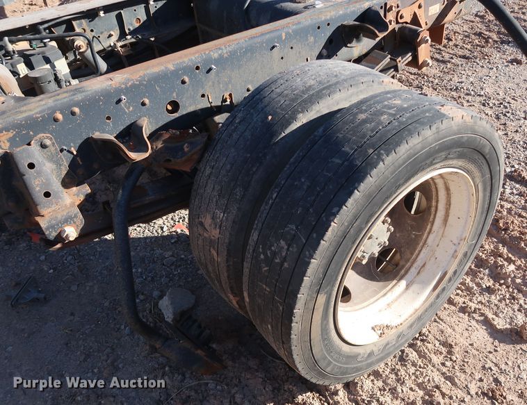 image for item GD9919 2012 Isuzu NPR HD truck cab and chassis