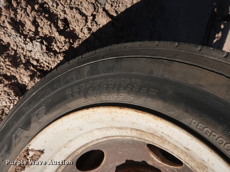 image for item GD9919 2012 Isuzu NPR HD truck cab and chassis