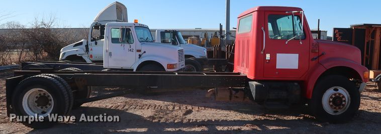 image for item GD9920 1996 International 4700 truck cab and chassis