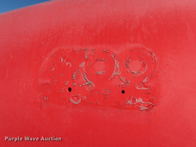 image for item GD9920 1996 International 4700 truck cab and chassis