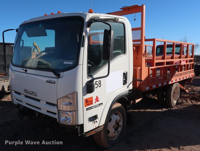 image for item GD9921 2015 Isuzu NPR flatbed truck