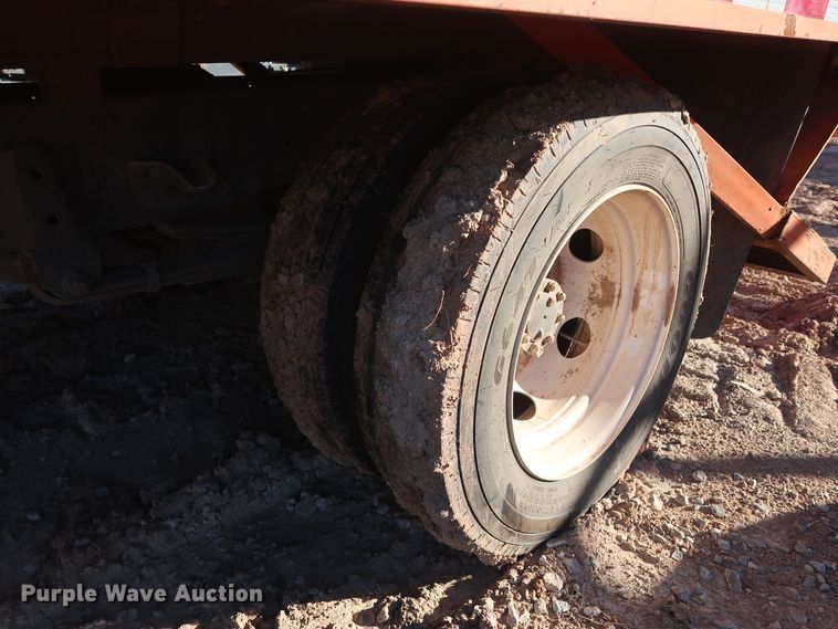 image for item GD9921 2015 Isuzu NPR flatbed truck