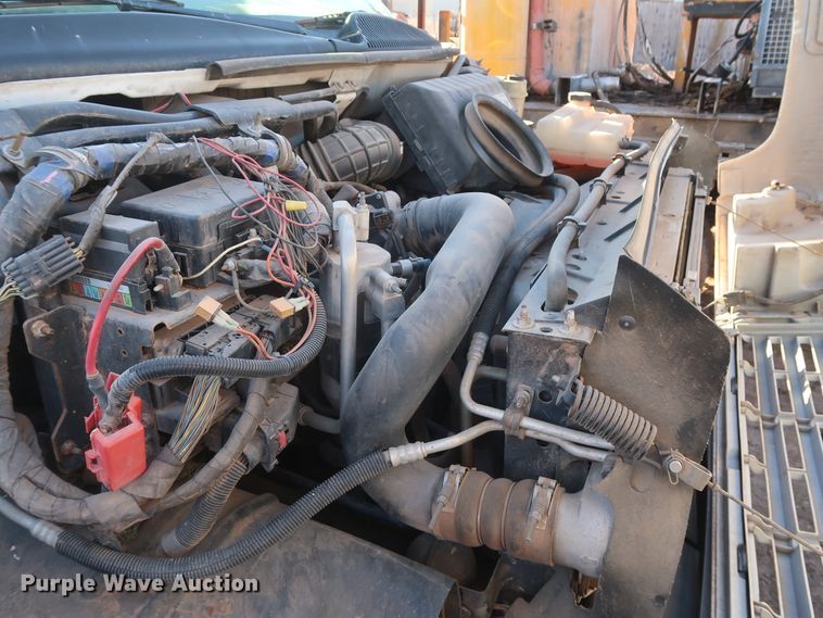 image for item GD9926 2008 GMC C5500 flatbed truck