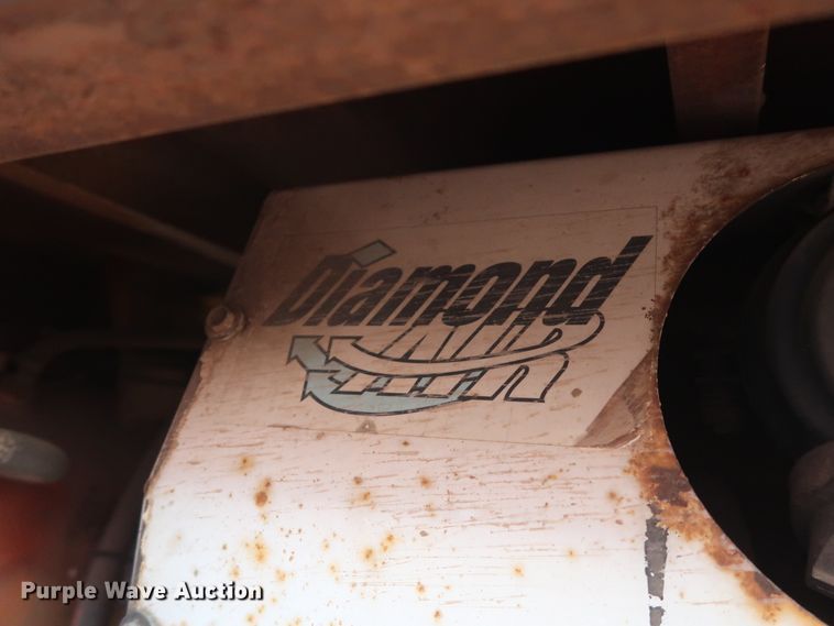 image for item GD9926 2008 GMC C5500 flatbed truck