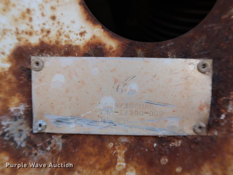 image for item GD9926 2008 GMC C5500 flatbed truck