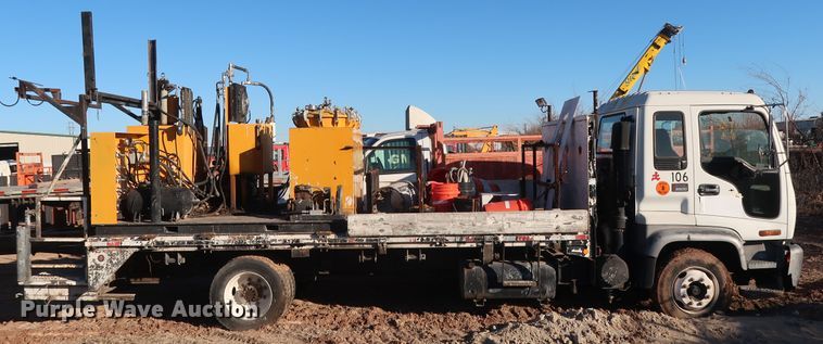 image for item GD9927 2002 GMC T6500 paint striper truck