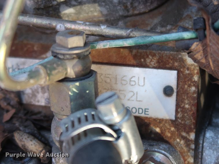 image for item GD9927 2002 GMC T6500 paint striper truck