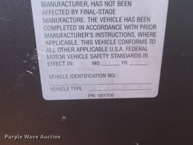 image for item GD9927 2002 GMC T6500 paint striper truck