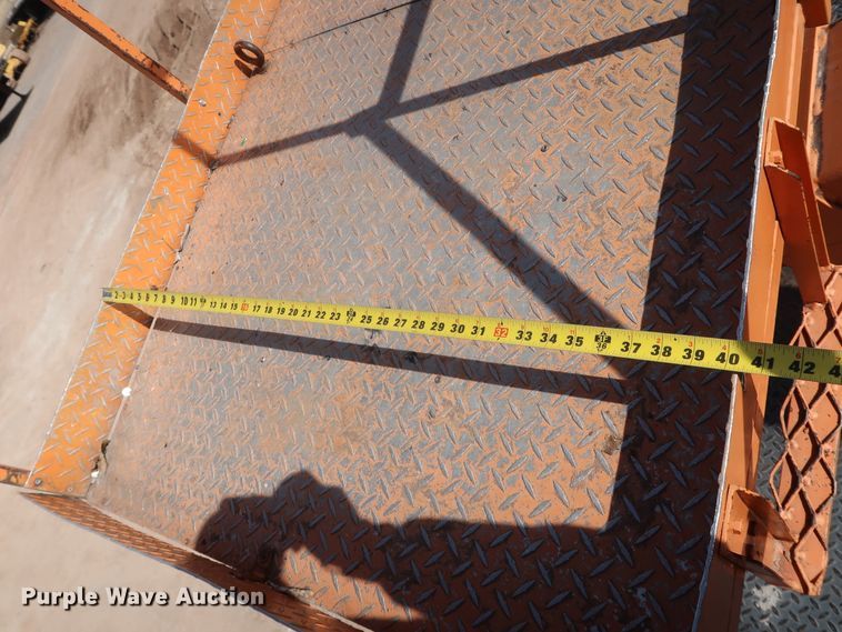 image for item GD9932 1997 Ford F800 bucket truck