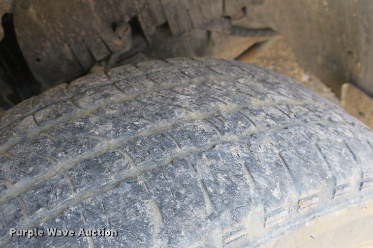 image for item DB10055 2001 Ford Expedition SUV