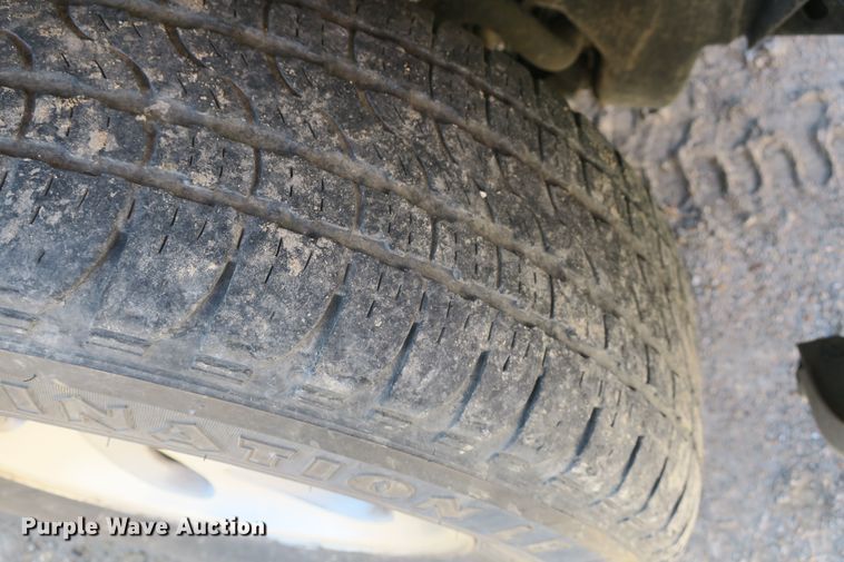 image for item DB10055 2001 Ford Expedition SUV