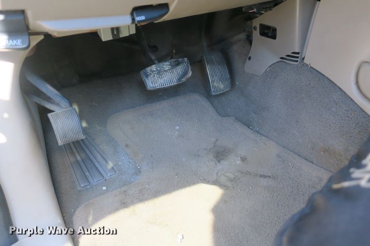 image for item DB10055 2001 Ford Expedition SUV