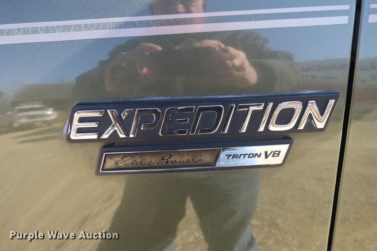 image for item DB10055 2001 Ford Expedition SUV