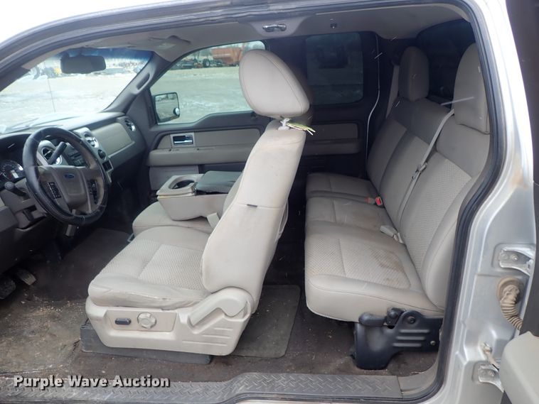 image for item DC3326 2010 Ford F150 SuperCab pickup truck