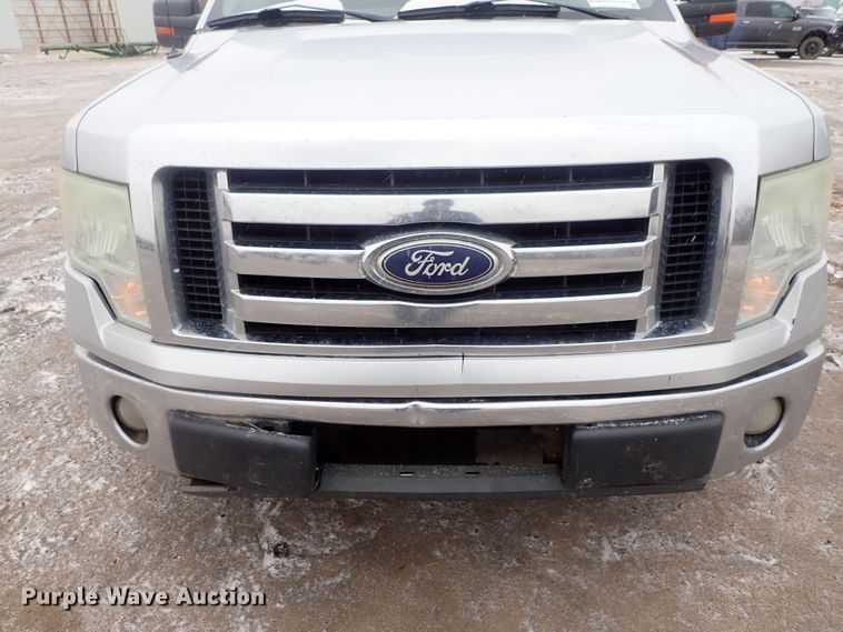 image for item DC3326 2010 Ford F150 SuperCab pickup truck