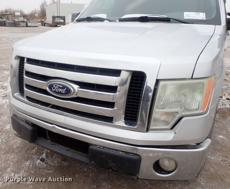 image for item DC3326 2010 Ford F150 SuperCab pickup truck