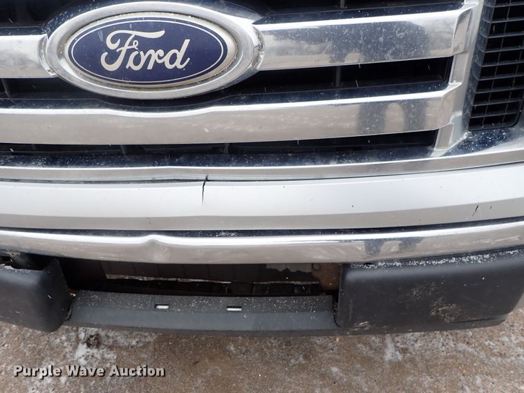 image for item DC3326 2010 Ford F150 SuperCab pickup truck