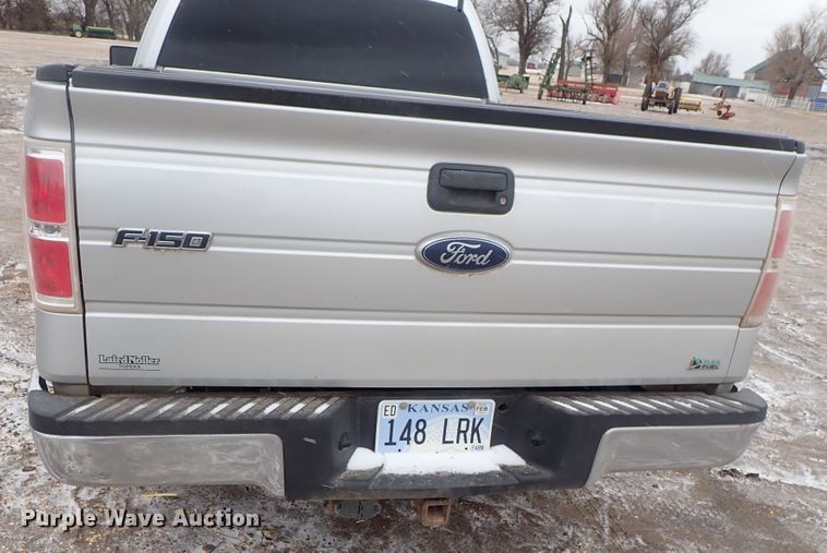 image for item DC3326 2010 Ford F150 SuperCab pickup truck