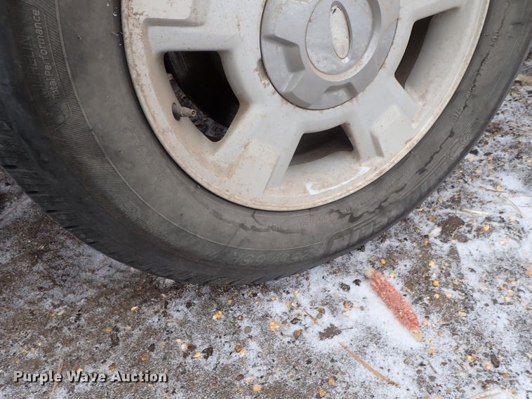 image for item DC3326 2010 Ford F150 SuperCab pickup truck