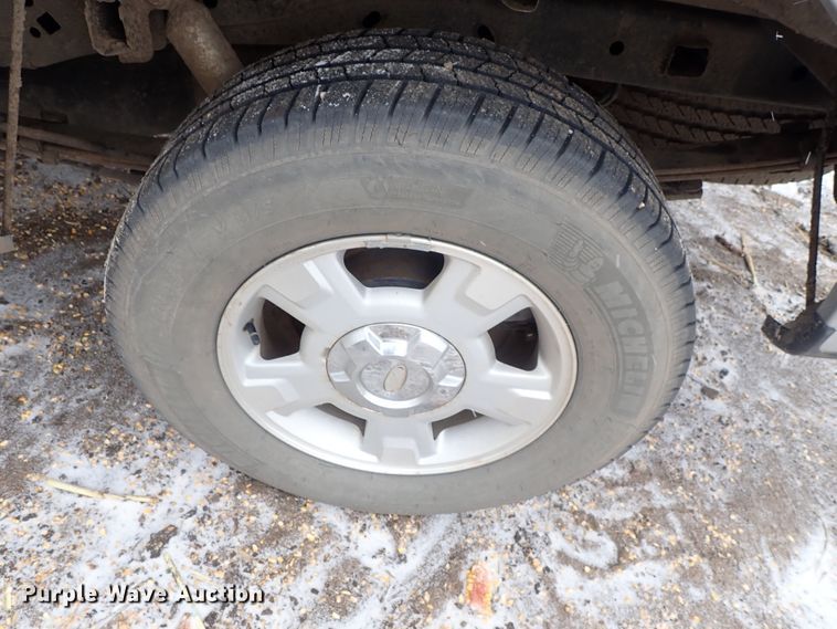 image for item DC3326 2010 Ford F150 SuperCab pickup truck