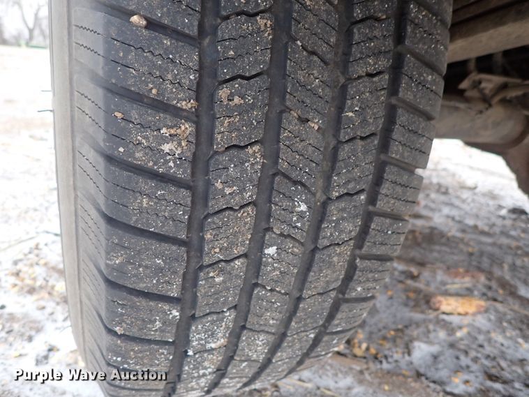 image for item DC3326 2010 Ford F150 SuperCab pickup truck