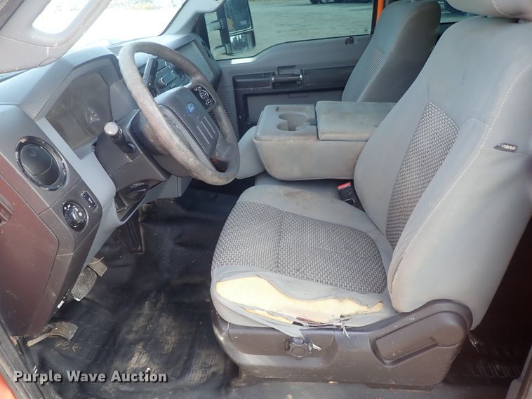 image for item DC3362 2013 Ford F250 Super Duty SuperCab pickup truck