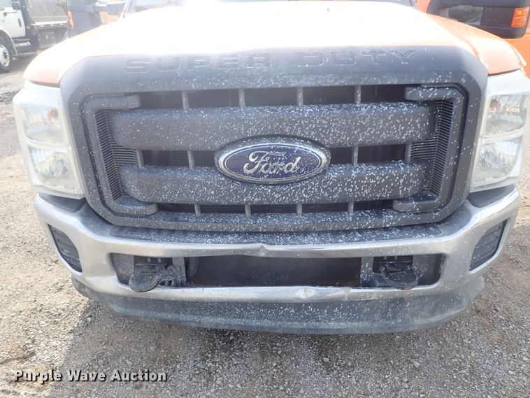 image for item DC3362 2013 Ford F250 Super Duty SuperCab pickup truck