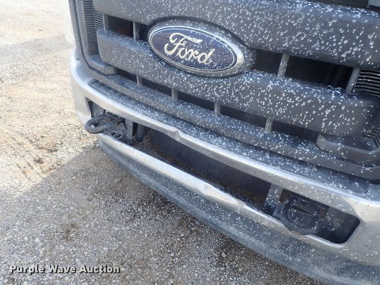 image for item DC3362 2013 Ford F250 Super Duty SuperCab pickup truck