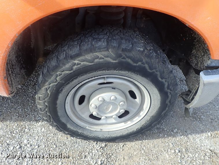 image for item DC3362 2013 Ford F250 Super Duty SuperCab pickup truck