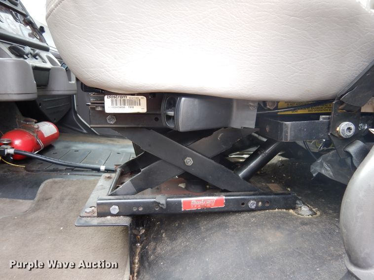 image for item DD3035 2012 Freightliner M2 106 box truck